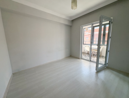 Spacious 2 1 Flat For Sale In New Building Close To Kumbağ Market Street