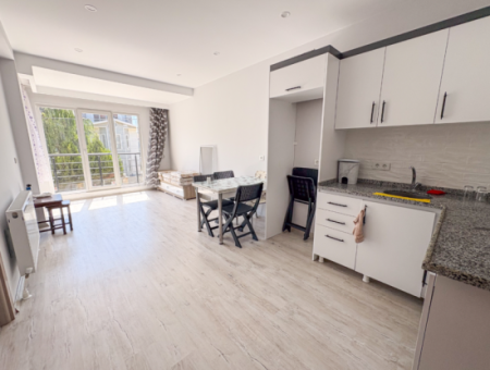 1 1 Flat For Rent In A New Building In Kumbağ, Close To The Street