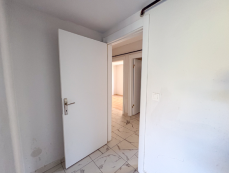 Spacious 2 1 Flat For Rent Behind Kumbağ Migros