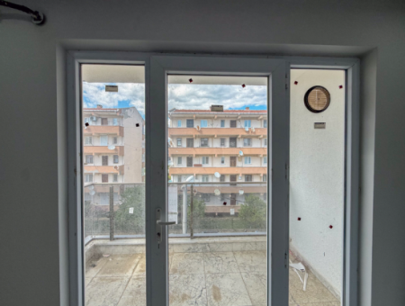 Spacious And Close To The Sea New Flat For Rent 2 1 Flat In Kumbağ New Building