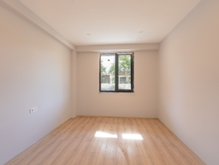 Değirmenalti Mh Seafront Garden Floor Luxury 2 1 Flats For Rent