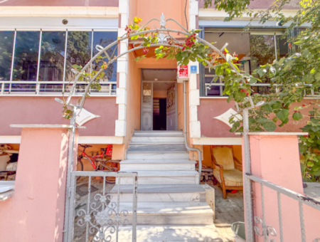 1 1 Flat With Garden For Sale In A Central Location In Kumbağ