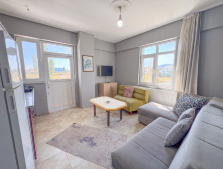 Spacious 2 1 Furnished Flats For Rent Close To The Street And The Sea In Kumbağ
