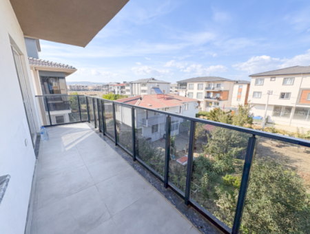 2 1 Flat For Rent Close To The Sea In A Site With Kumbağ Pool