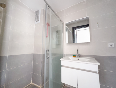 2 1 Flat For Rent Close To The Sea In A Site With Kumbağ Pool