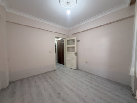 1 1 Flat For Sale In Kumbağ Close To The Market And Street