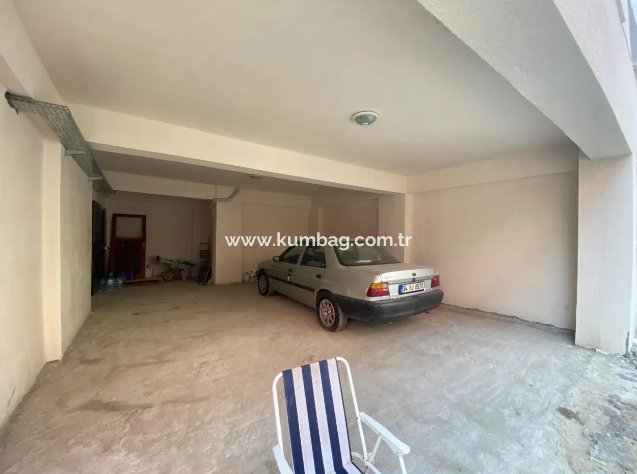 Kumbağ Pazarın Olduğu Konumda Satılık 2+1 Daire
