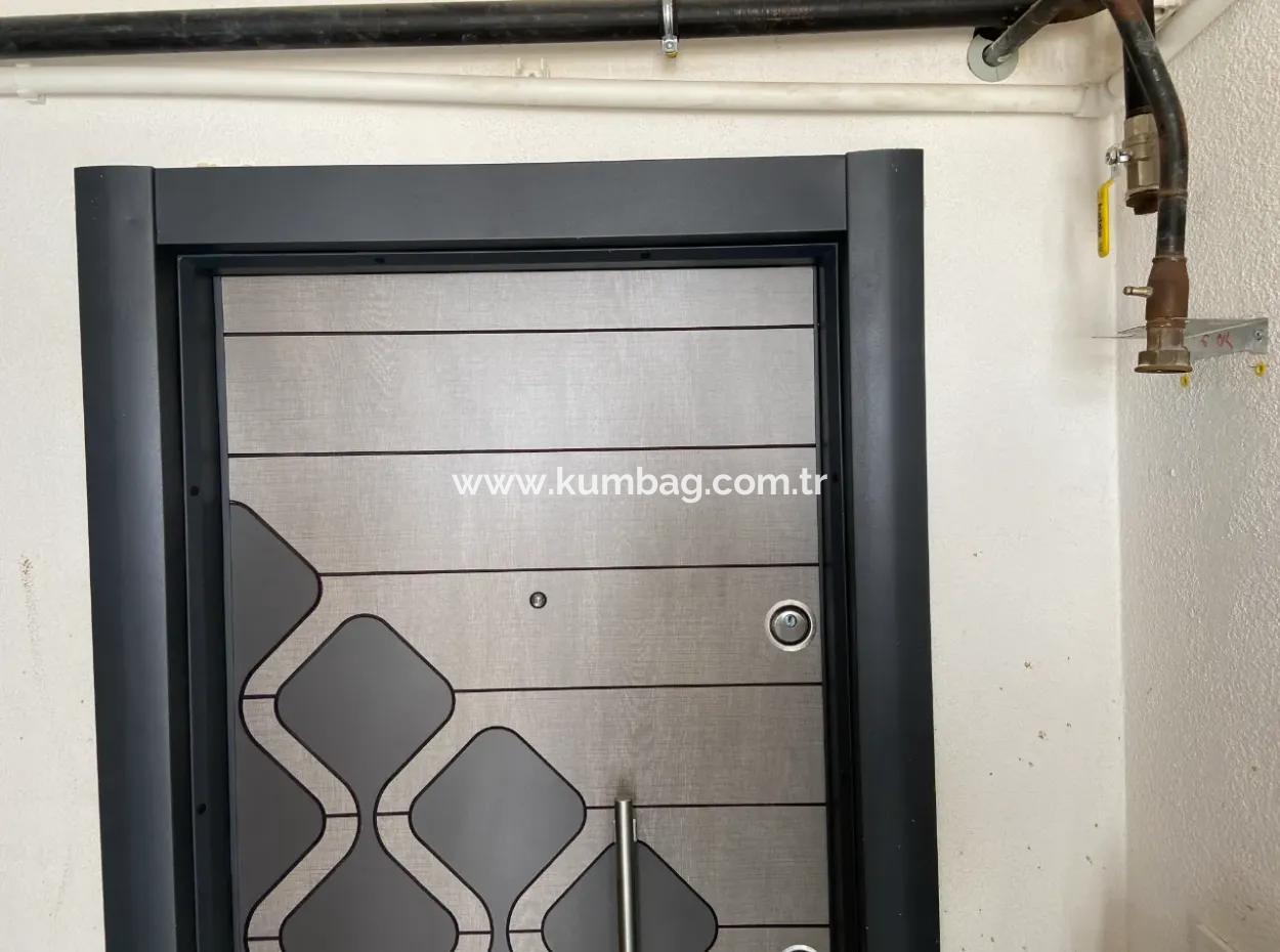 Kumbağ Geniş Bahçeli Yeni Binada Doğalgazlı Kiralık 1+1