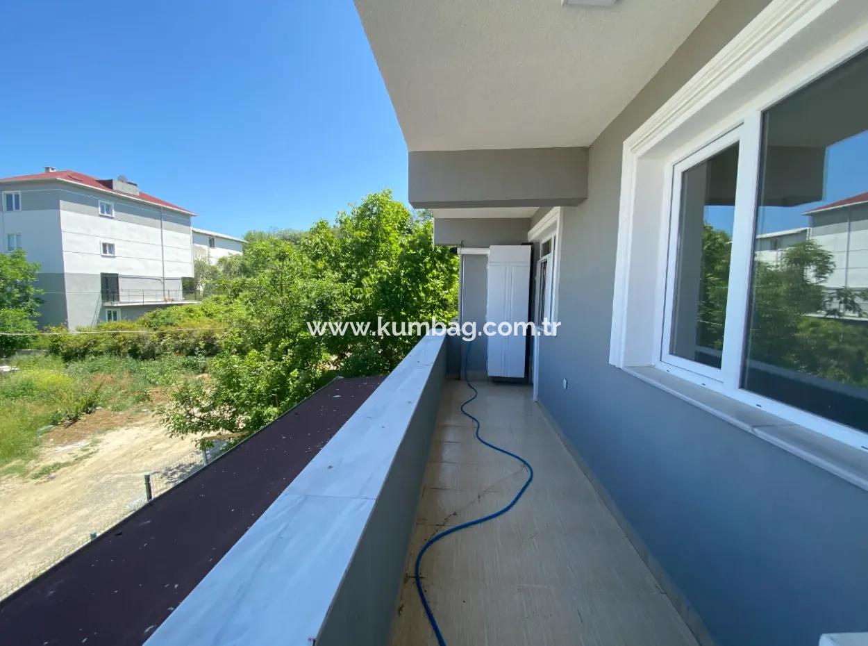 Kumbağ Ana Caddeye Yakın Konumda Aileye Kiralık 2+1 Daire