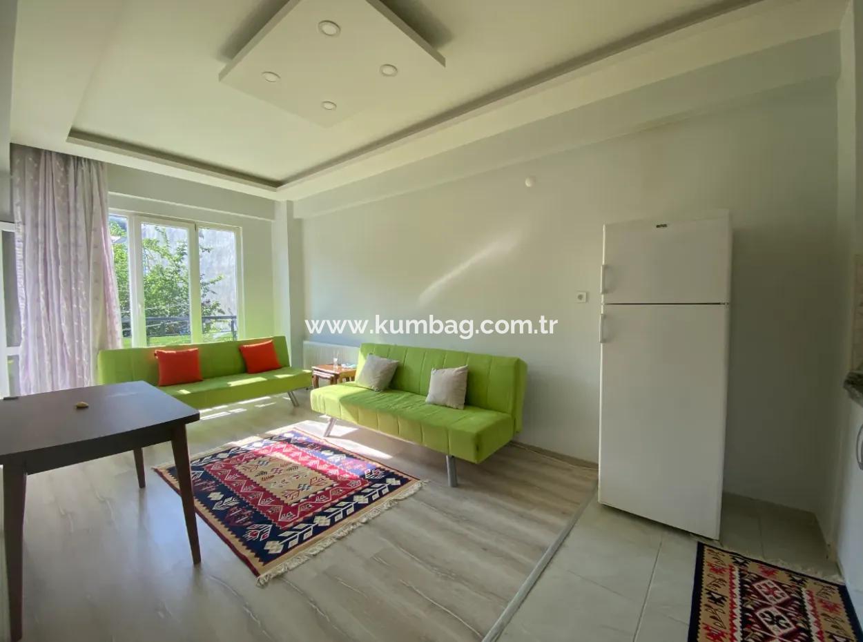 Kumbağ Merkezi Konumda Kiralık Eşyalı 1+1 Daire