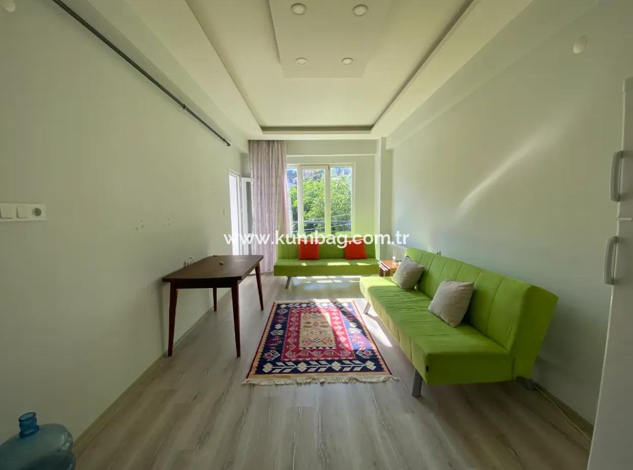 Kumbağ Merkezi Konumda Kiralık Eşyalı 1+1 Daire