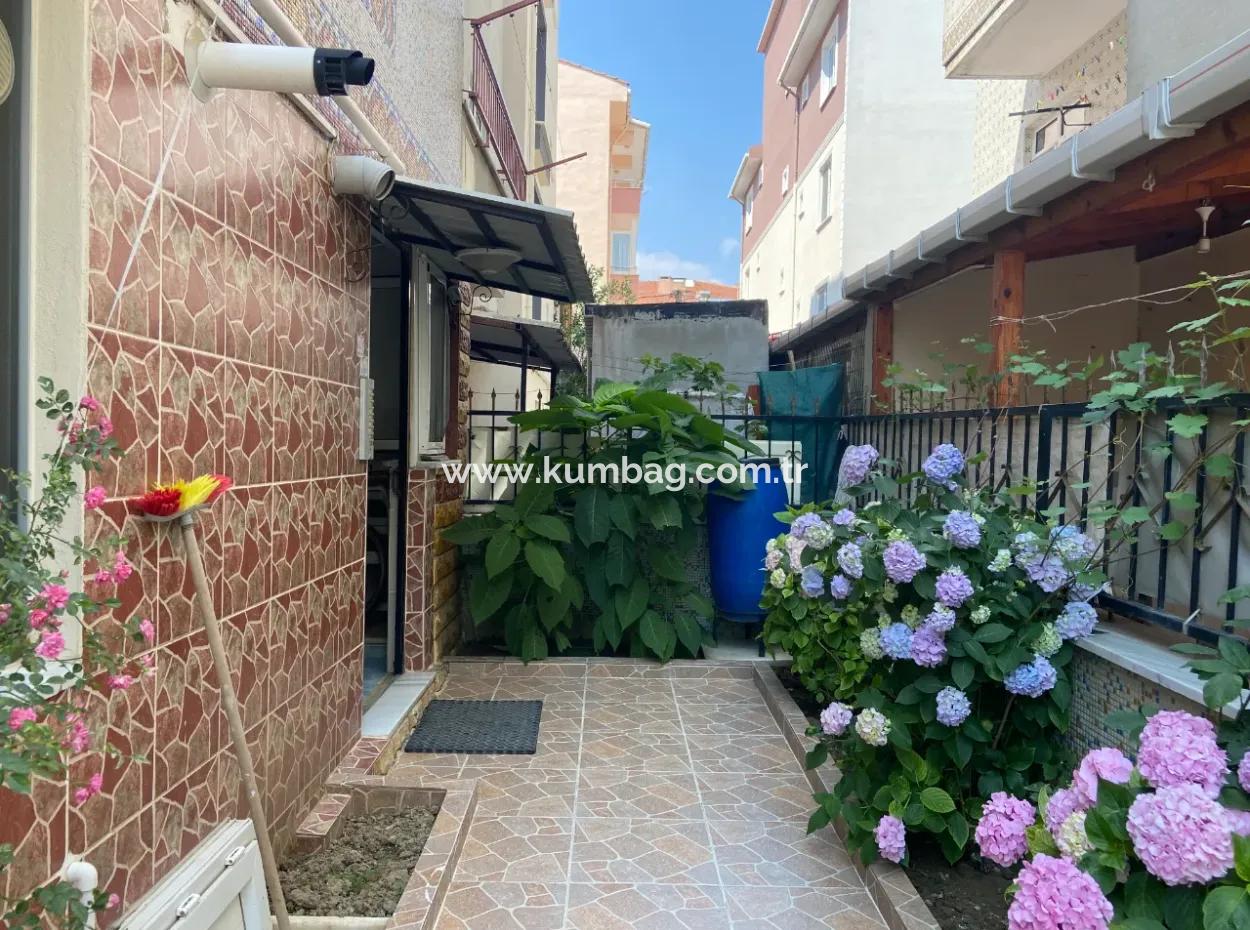 Kumbağ Pazar Sokağında Yaz-Kış Oturuma Uygun Kiralık Daireler