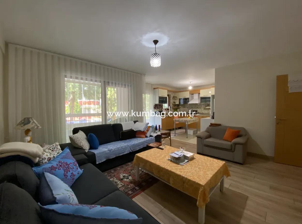 Kumbağ Havuzlu Site İçerisinde Satılık Eşyalı 2+1