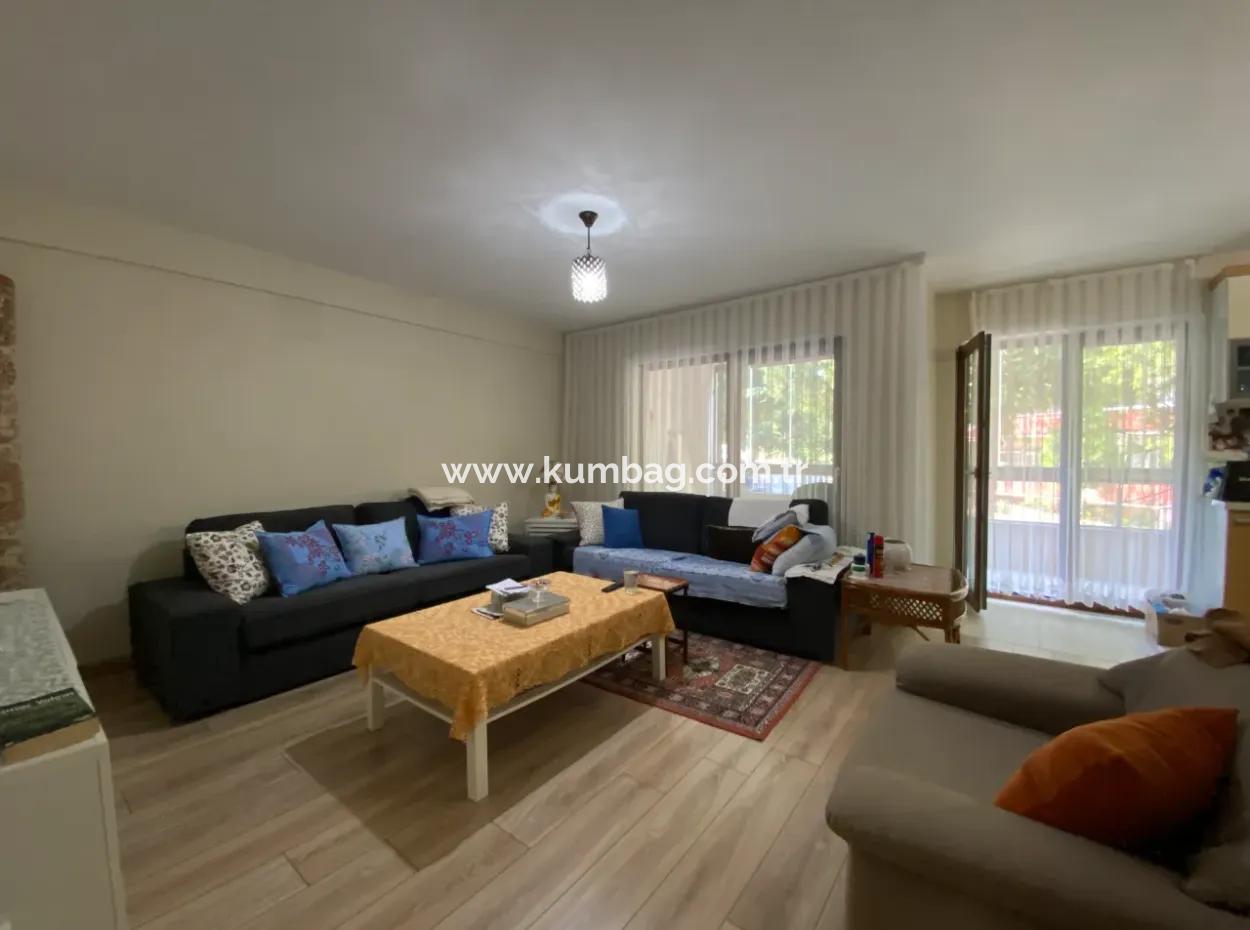 Kumbağ Havuzlu Site İçerisinde Satılık Eşyalı 2+1