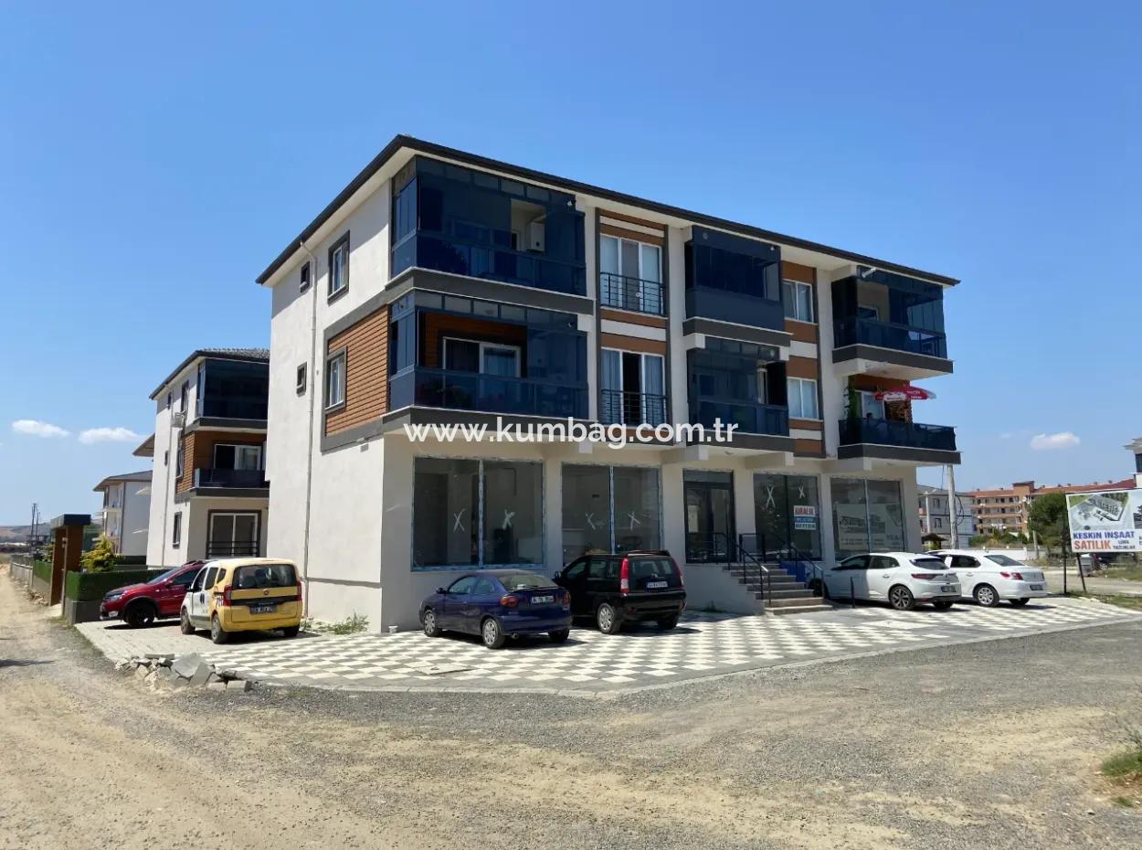 Tekirdağ Kumbağ'da Ana Cadde Üzeri Yeni Binada Kiralık 2+1 Daire