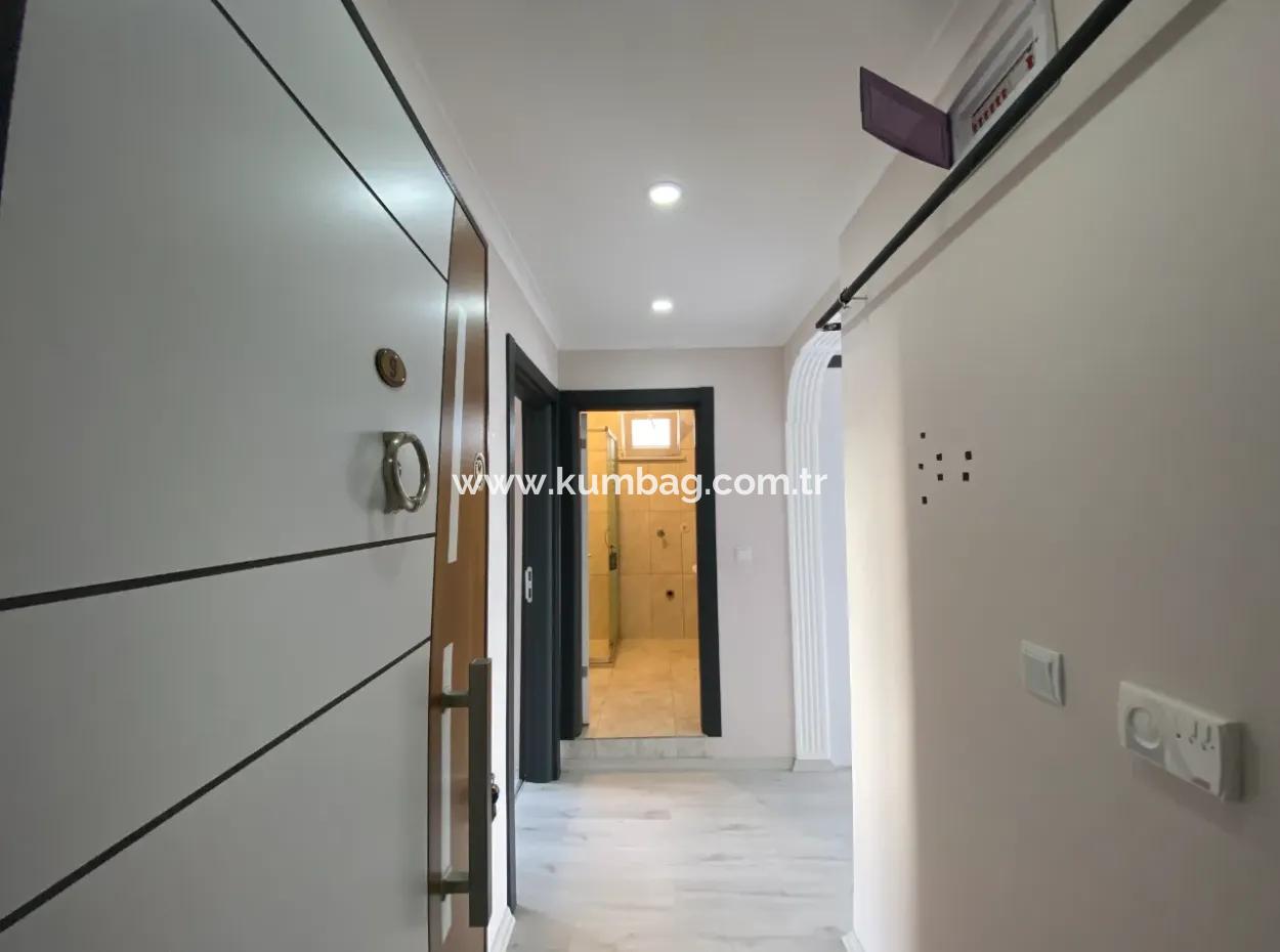Tekirdağ Kumbağ'da Ana Cadde Üzeri Yeni Binada Kiralık 2+1 Daire