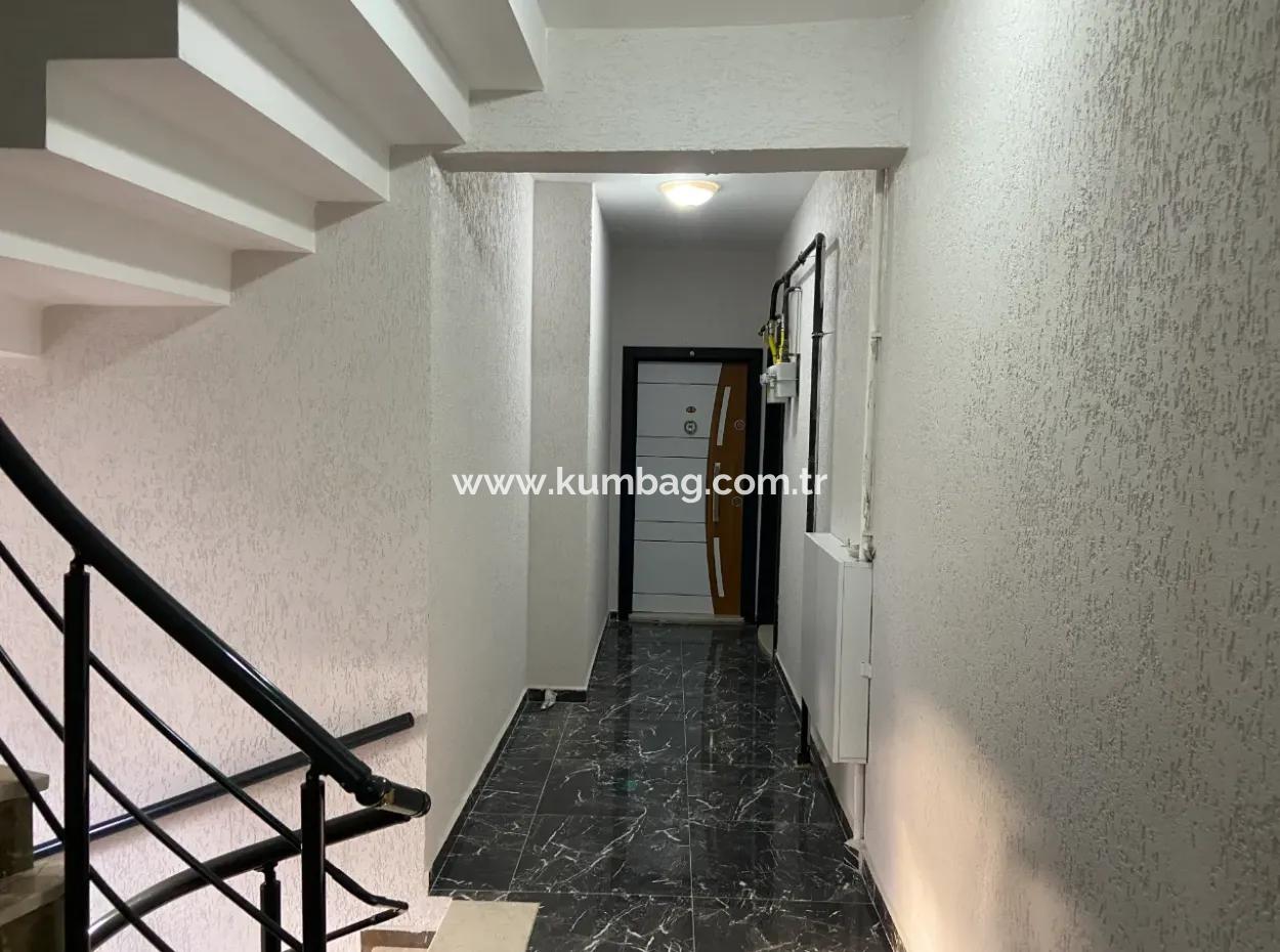 Tekirdağ Kumbağ'da Ana Cadde Üzeri Yeni Binada Kiralık 2+1 Daire
