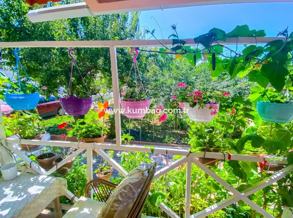 Kumbağ Merkezde Denize Ve Ana Caddeye Sıfır Site İçerisinde Kiralık 3+1 Villa