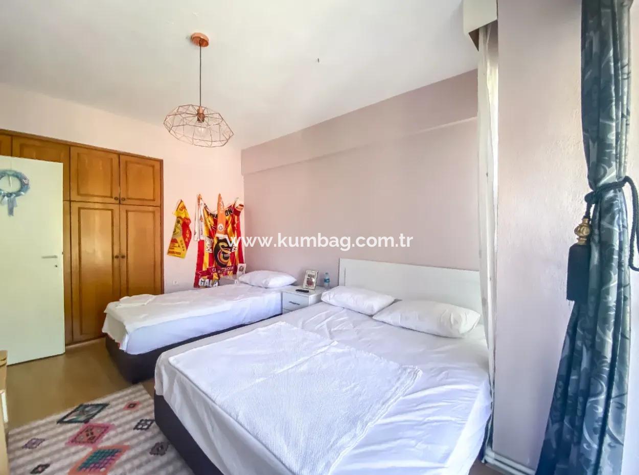 Kumbağ Merkezde Denize Ve Ana Caddeye Sıfır Site İçerisinde Kiralık 3+1 Villa