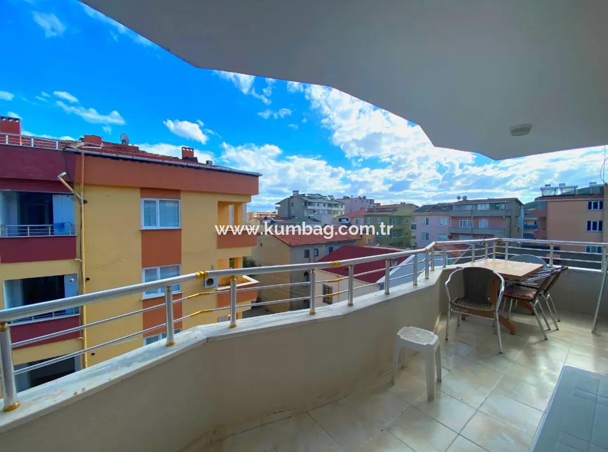 Kumbağ Pazar Sokağında Kiralık 2+1 Eşyalı Daire