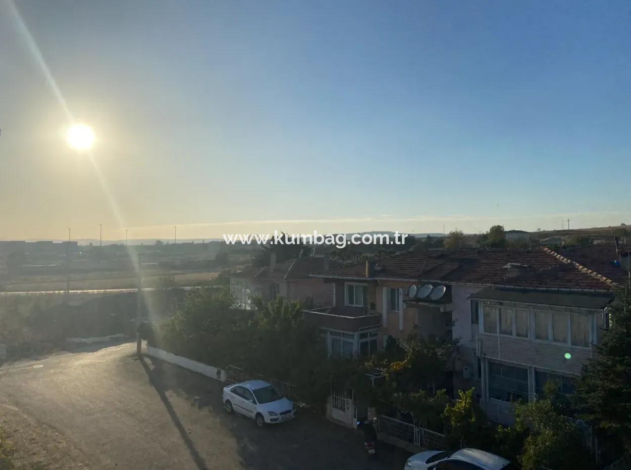 Kumbağ Gündal Plajı Mevkiinde Eşyalı Kiralık 2+1 Daire