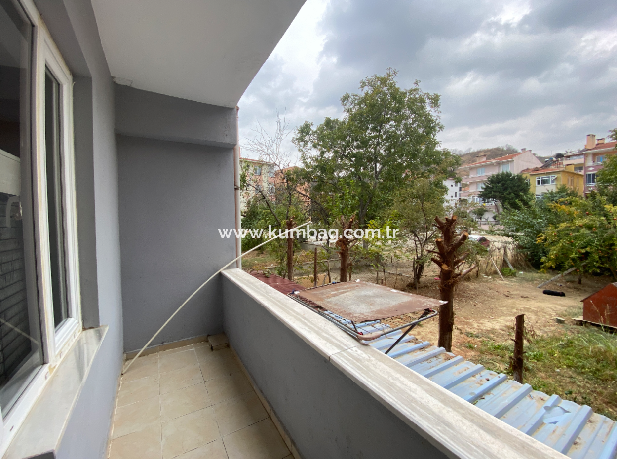 Kumbağ Sahile Yakın Eşyalı Kiralık 1+1 Daire