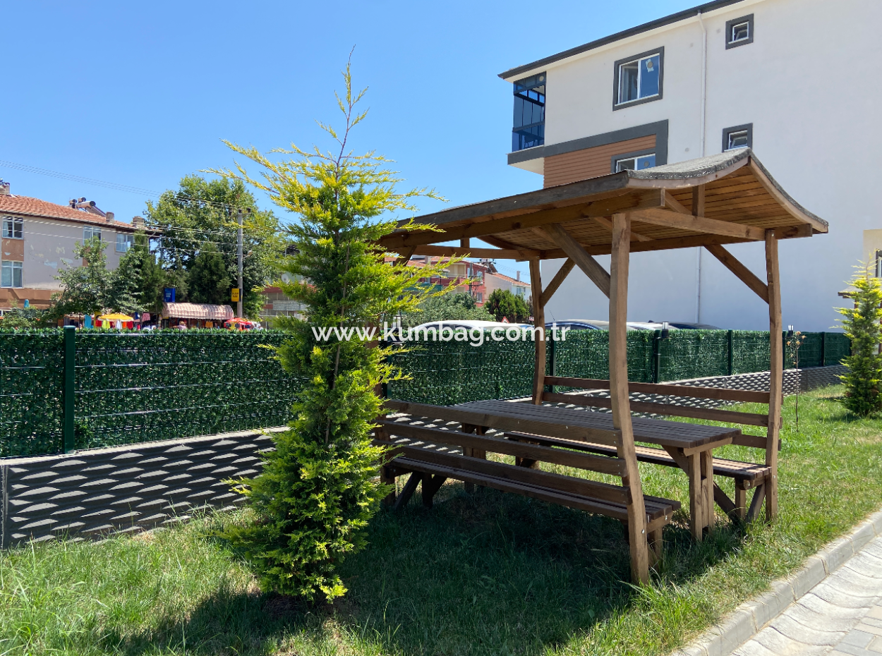 Kumbağ Ana Cadde Üzerinde Kiralık Eşyalı 1+1 Daire