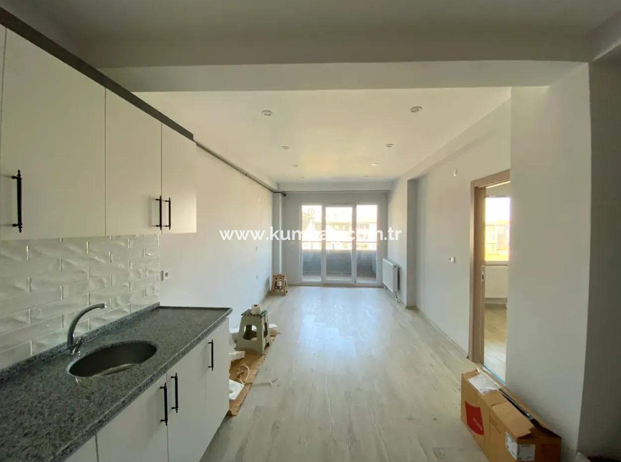 Kumbağ Havuzlu Site İçerisinde Kiralık Sıfır 2+1 Dubleks Daire