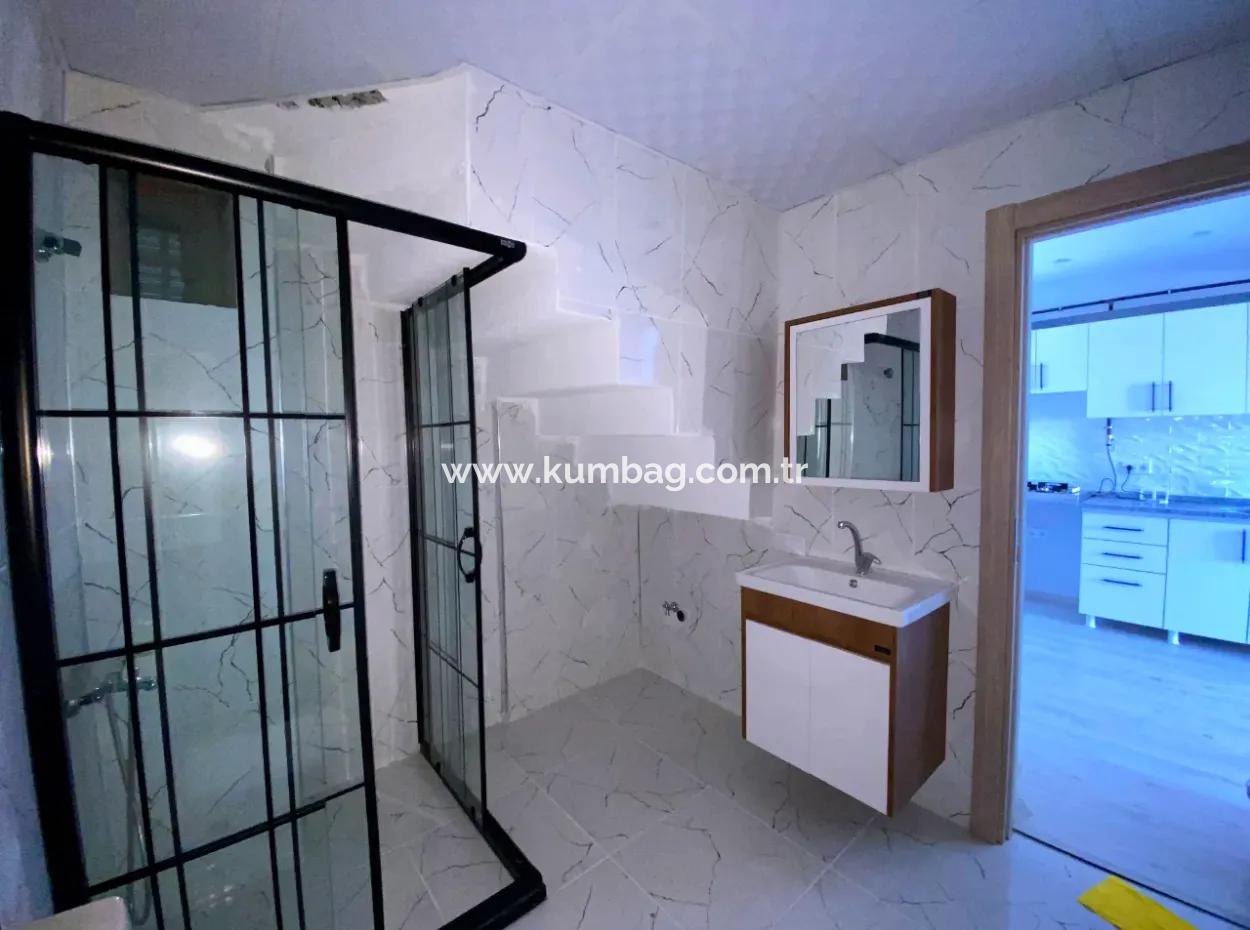 Kumbağ Havuzlu Site İçerisinde Kiralık Sıfır 2+1 Dubleks Daire