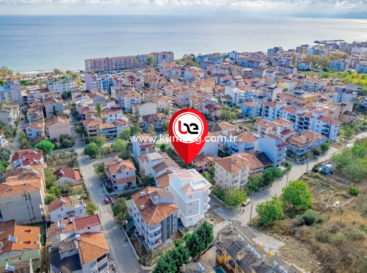 Tekirdağ Kumbağ'da Yeni Bina İçerisinde Satılık Sıfır 1+1 Daire