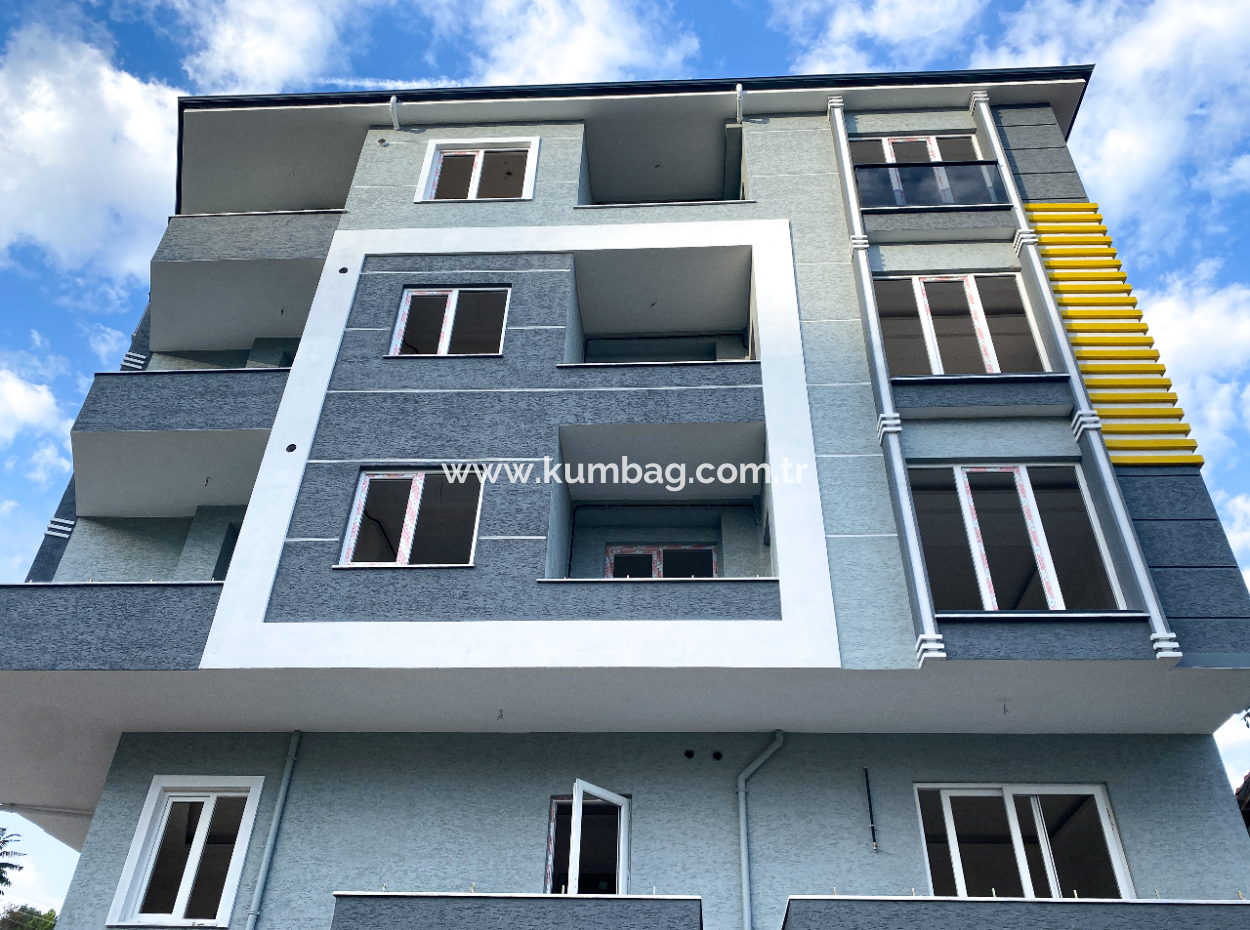 Tekirdağ Kumbağ'da Yeni Bina İçerisinde Satılık Sıfır 1+1 Daire