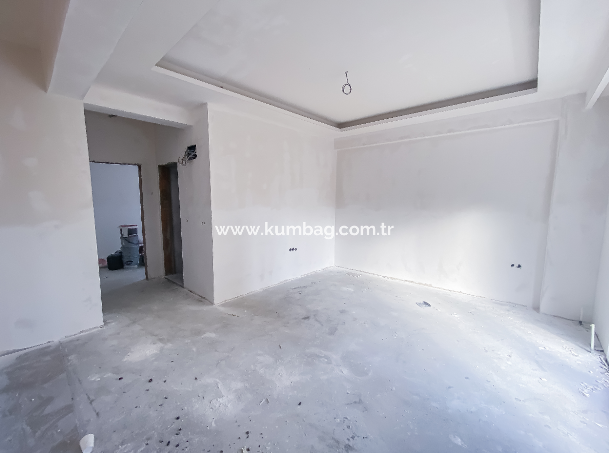 Tekirdağ Kumbağ'da Yeni Bina İçerisinde Satılık Sıfır 1+1 Daire