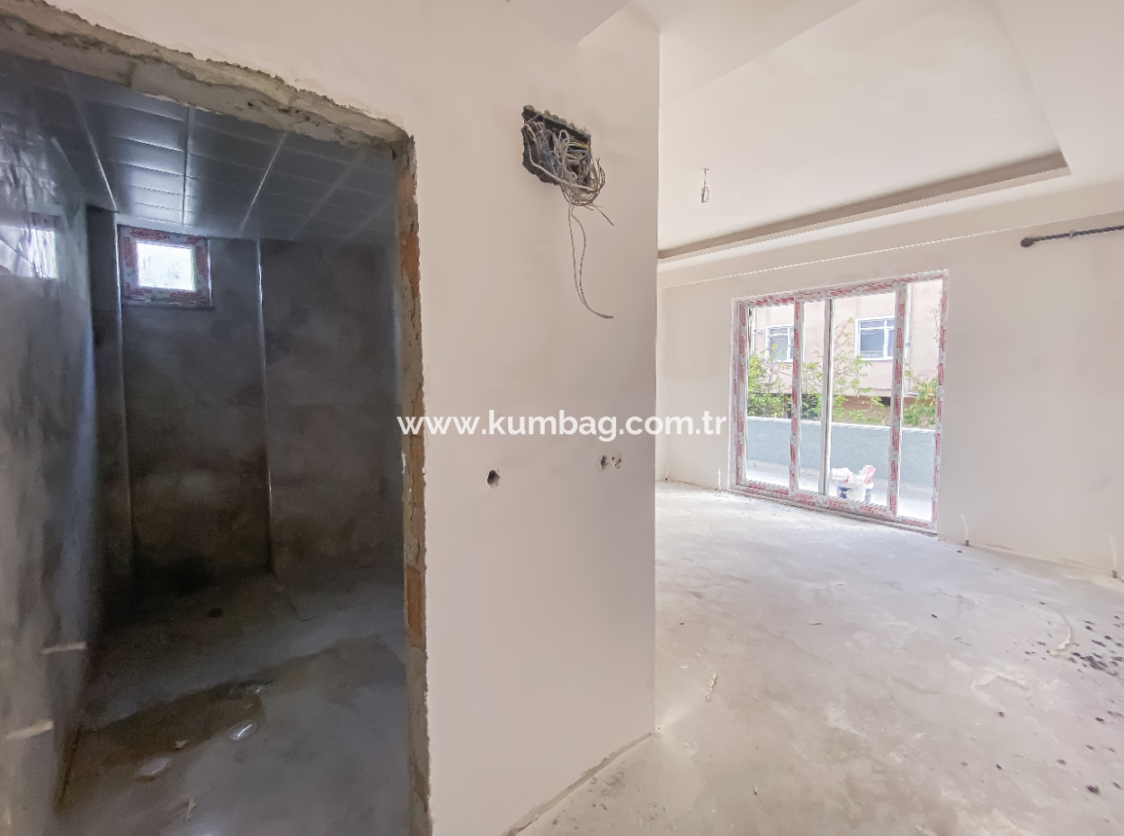 Tekirdağ Kumbağ'da Yeni Bina İçerisinde Satılık Sıfır 1+1 Daire