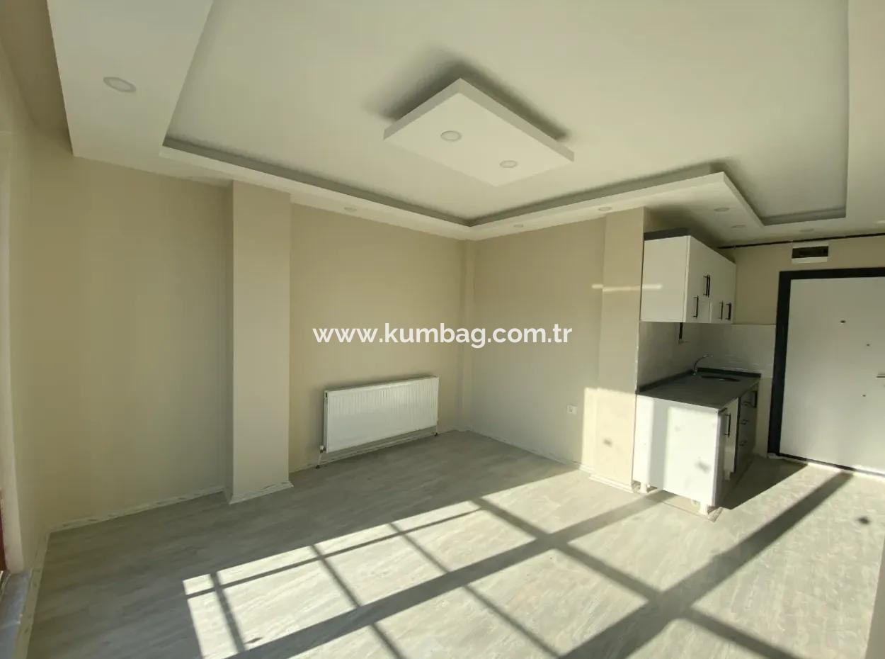 Kumbağa Köy İçi Mevkii Sıfır Kiralık 1+1 Daireler
