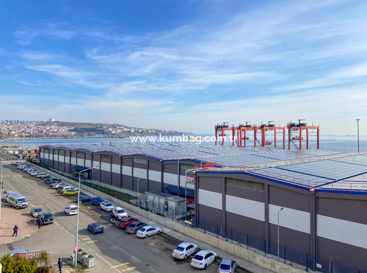 100.Yıl Alt Yol Cadde Üzerinde Adliyenin Yanında Deniz Manzaralı Kiralık Plaza Ofisleri