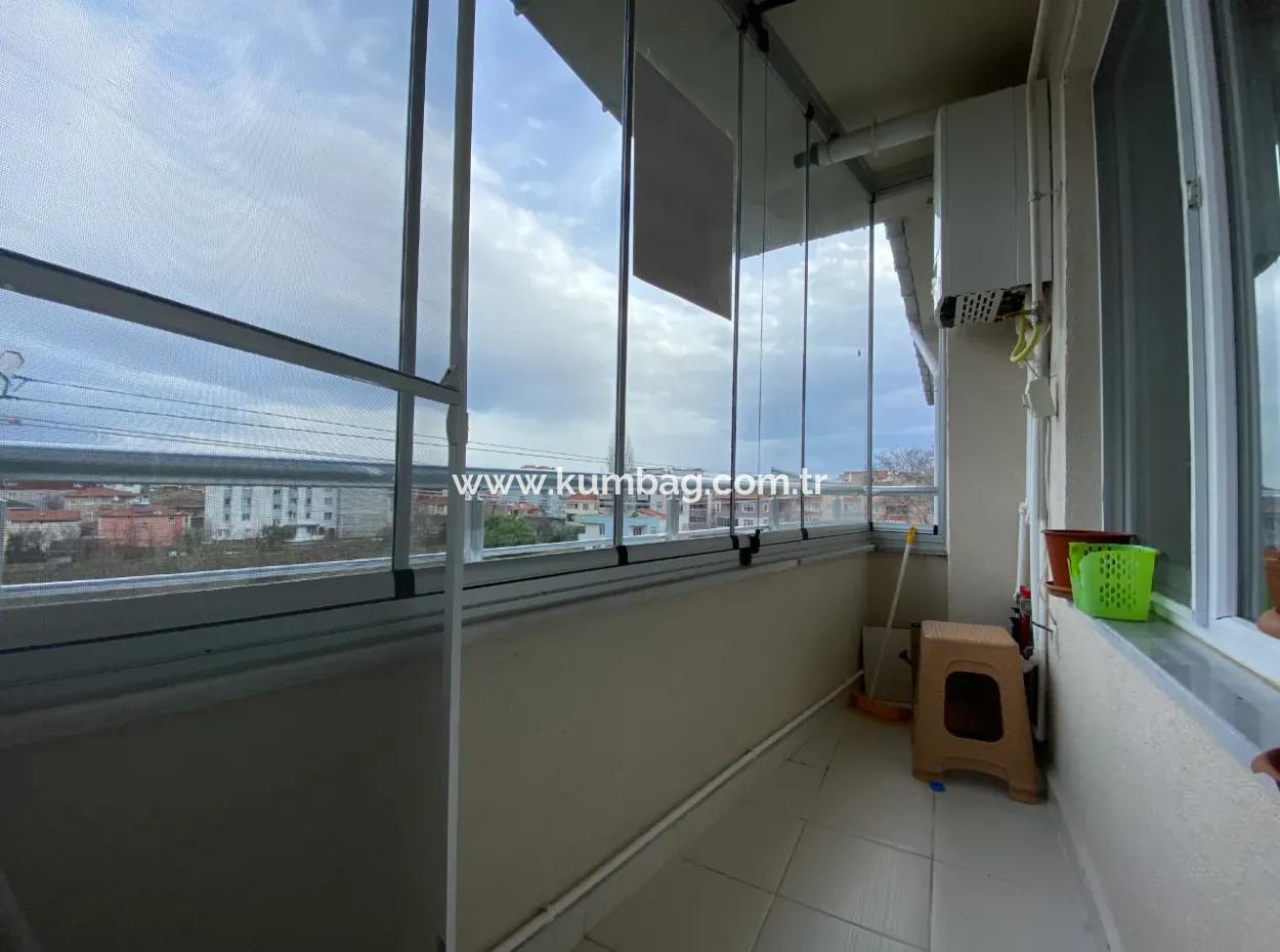 Kumbağ Pazar Sokağı Mevkii Asansörlü Binada Eşyalı Kiralık 2+1 Daire