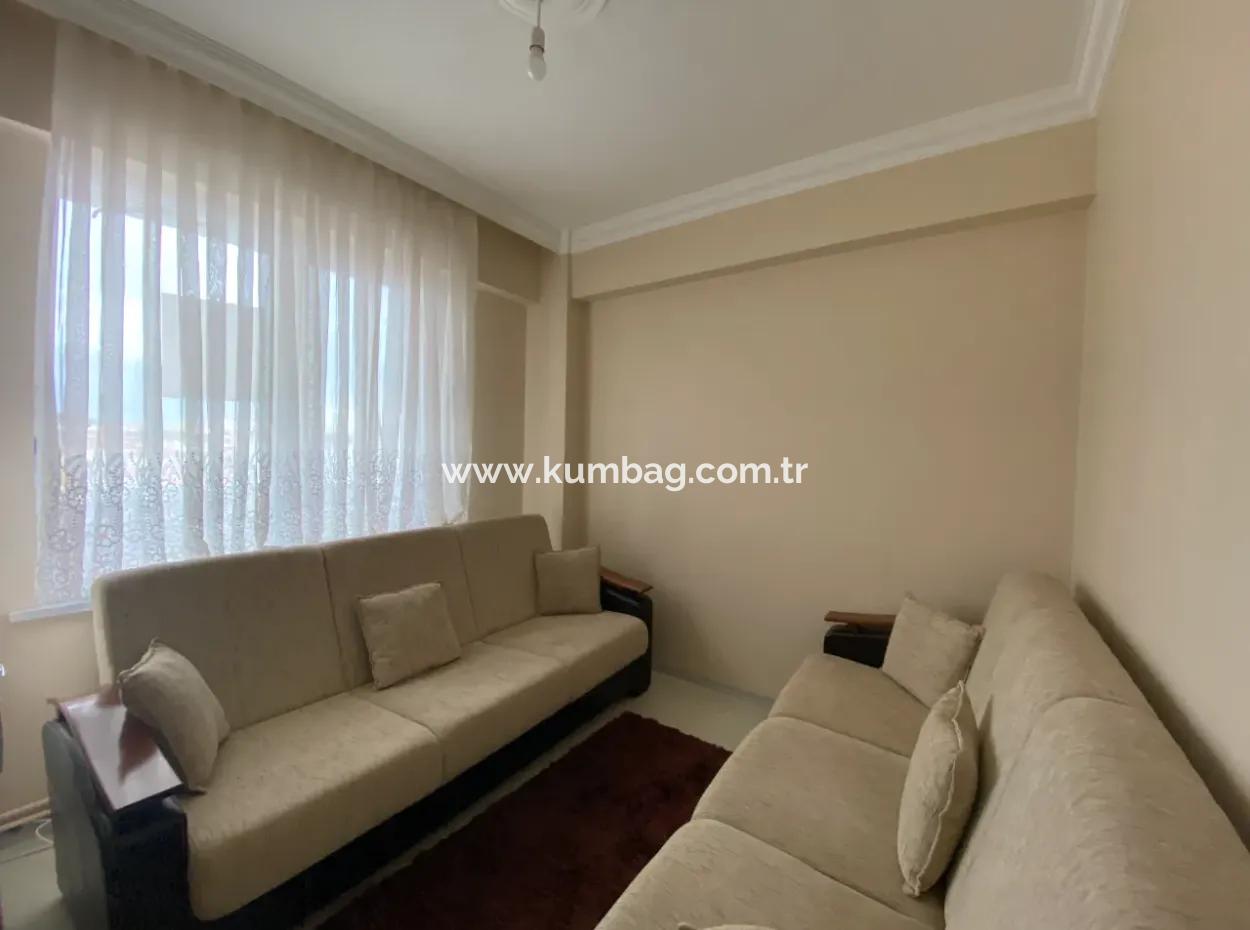 Kumbağ Pazar Sokağı Mevkii Asansörlü Binada Eşyalı Kiralık 2+1 Daire
