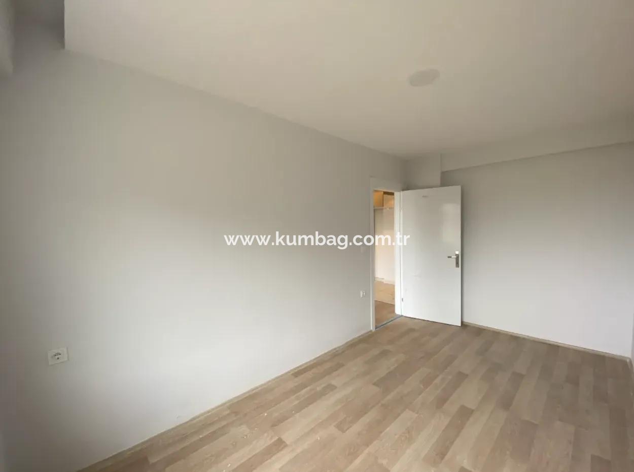 Kumbağ Merkezi Konumda Kiralık Sıfır 1+1 Daire