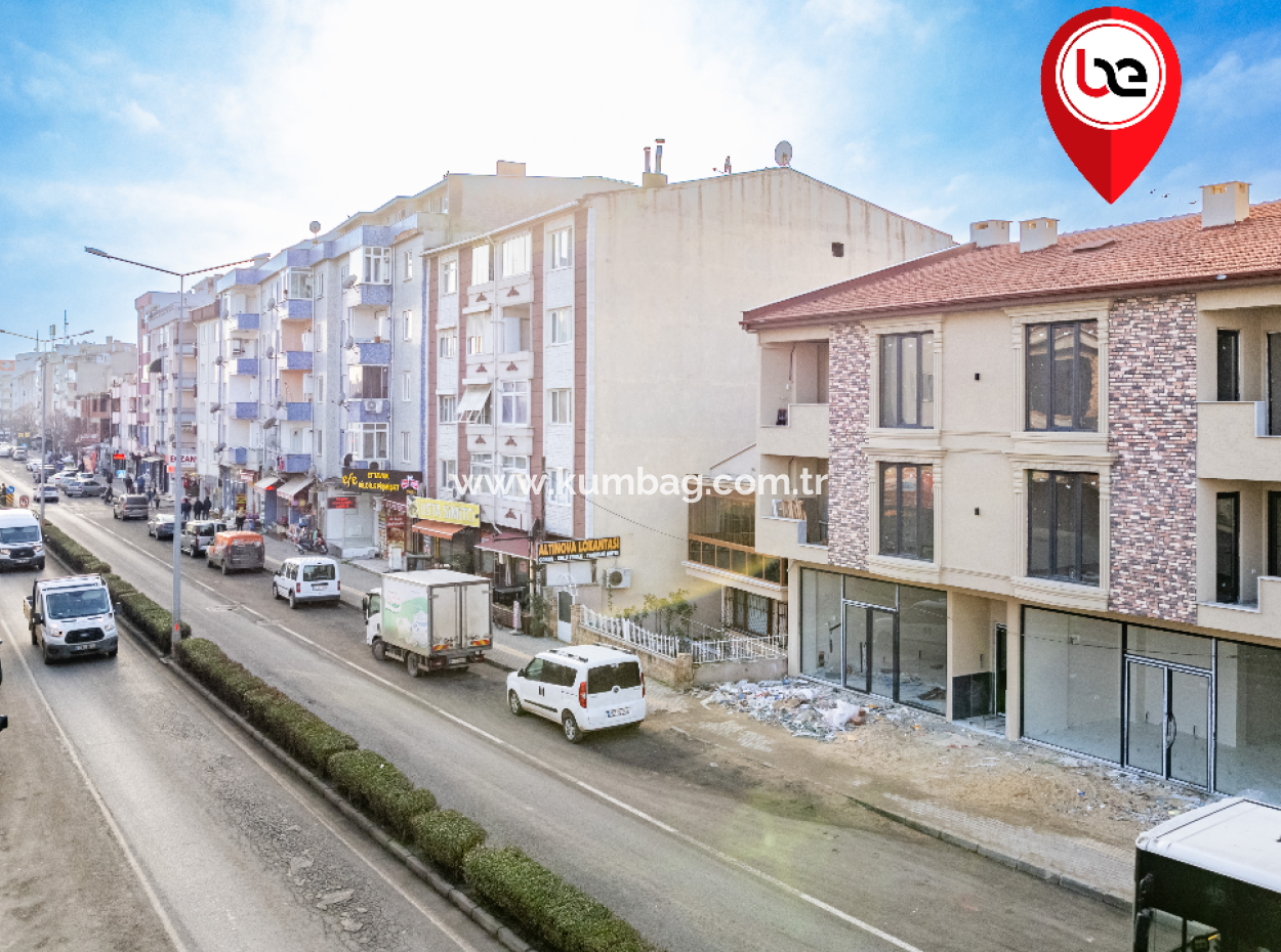Altınova Cadde Üzerinde Sahile Yakın Satılık Sıfır 2+1 Daireler