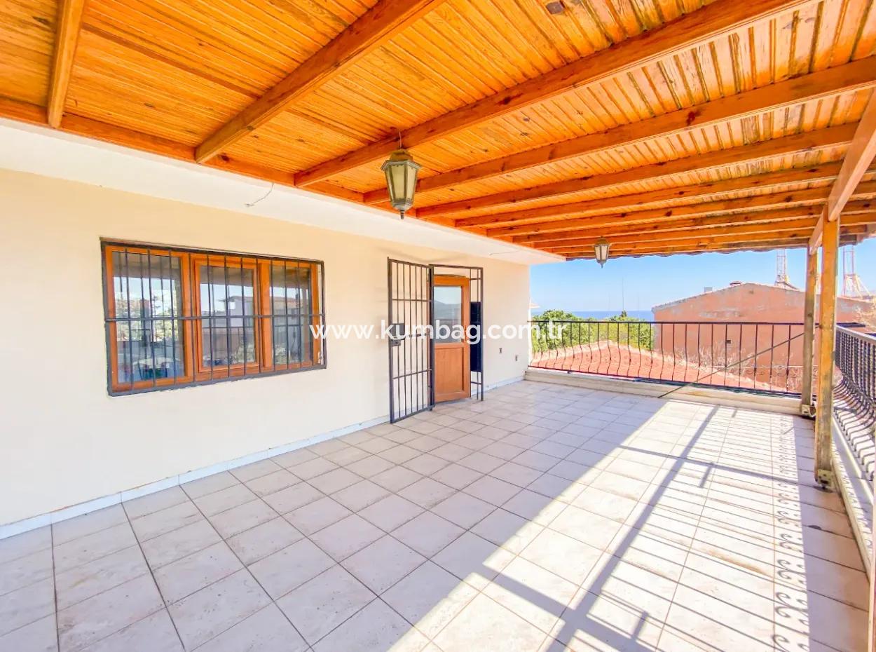 Tekirdağ Barbaros 3 Katlı Satılık 4+1 Müstakil Ev