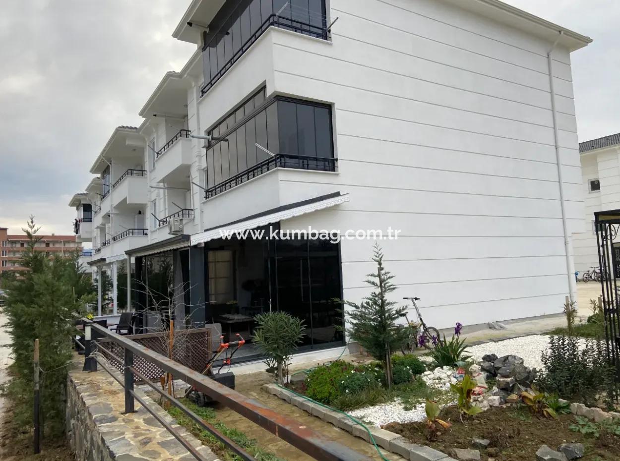 Kumbağ Havuzlu Aquaparklı Sitede Bahçe Katı Sezonluk Kiralık 1+1 Daire
