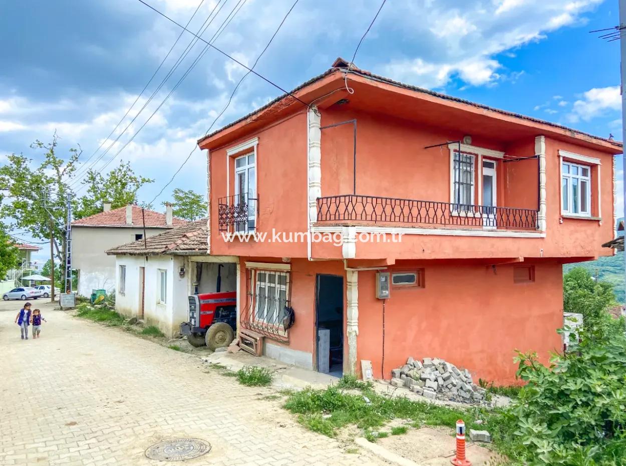 Tekirdağ Işıklar Köyünde Doğa Manzaralı 2+1 Satılık Müstakil Ev