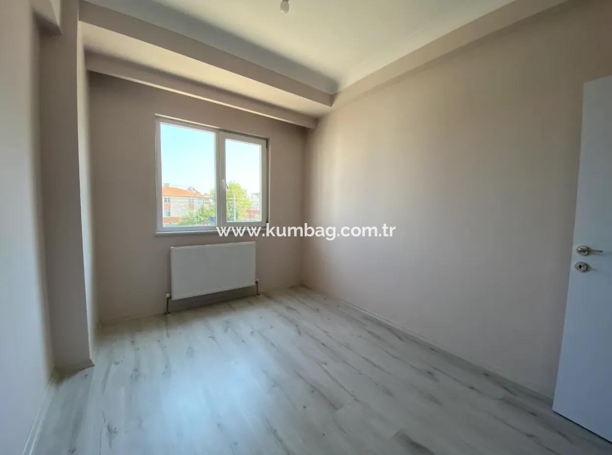 Kumbağ Ana Cadde Üzerinde Site İçi Kiralık 1+1 Daire
