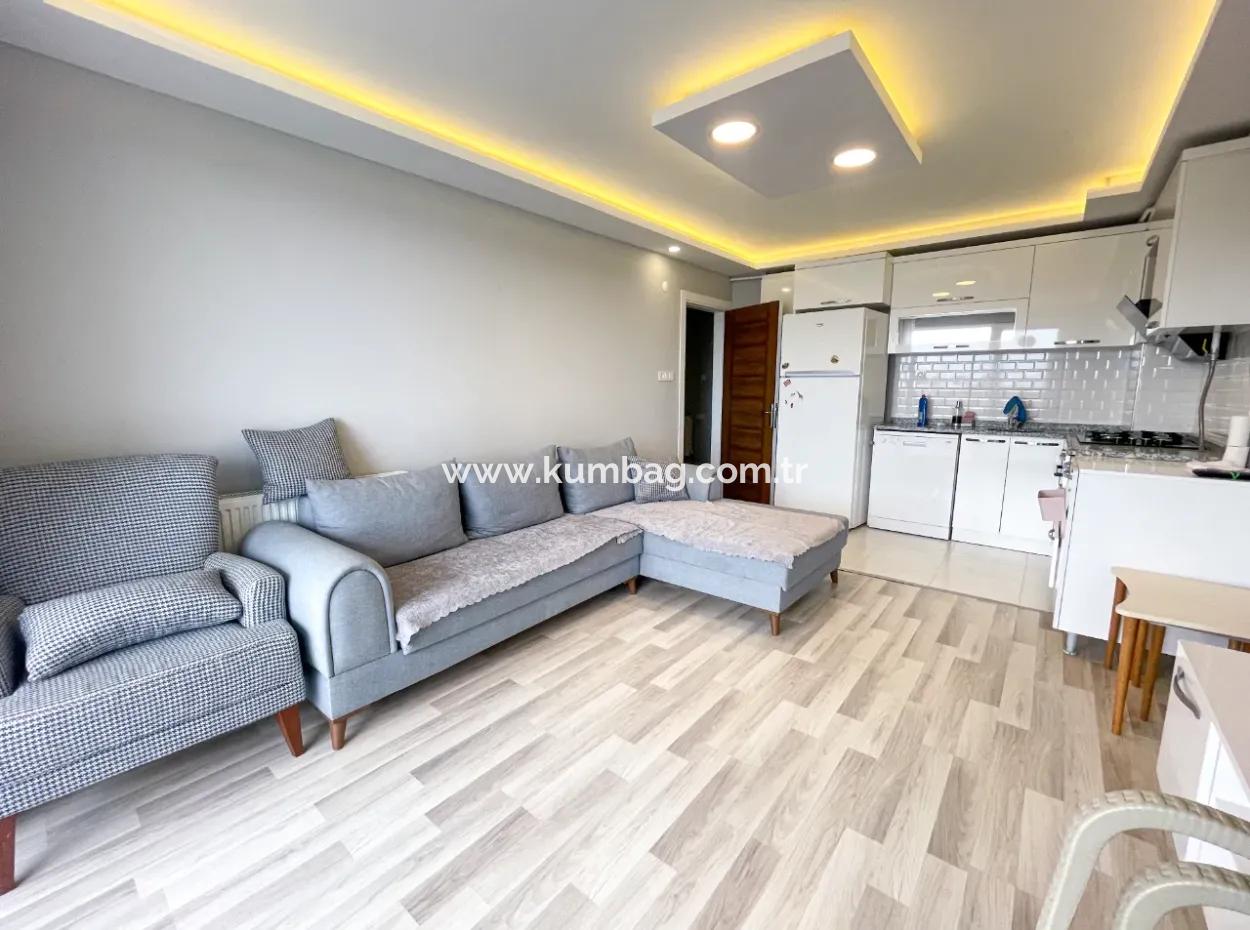 Denize Sıfır Havuzlu Site İçerisinde Sezonluk Kiralık 2+1 Daire