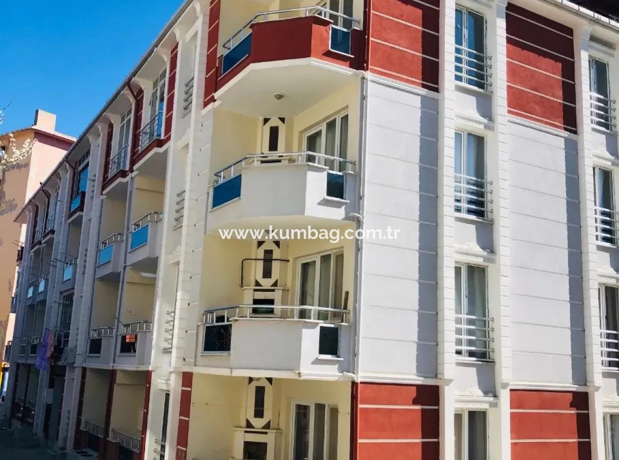 Kumbağ Merkez'de Satılık Dübleks 0,79 Kredi Oranı (Komisyonsuz)