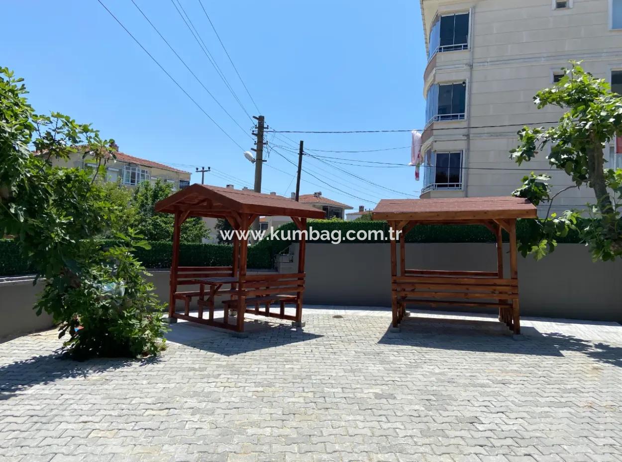 Kumbağ Mah. Ana Cadde Üzerinde Geniş Teraslı 2+1 Satılık Daire