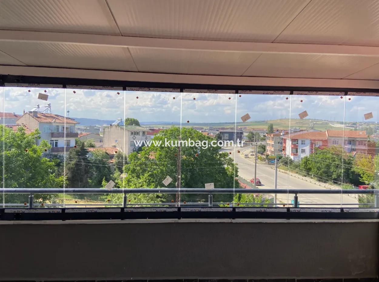 Kumbağ Mah. Ana Cadde Üzerinde Geniş Teraslı 2+1 Satılık Daire