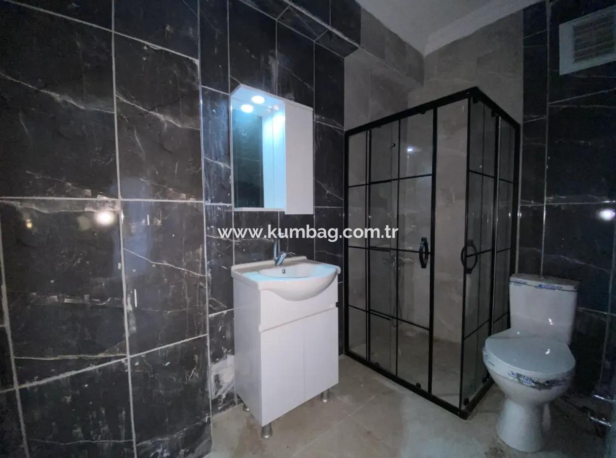 Kumbağ Mah. Ana Cadde Üzerinde Geniş Teraslı 2+1 Satılık Daire