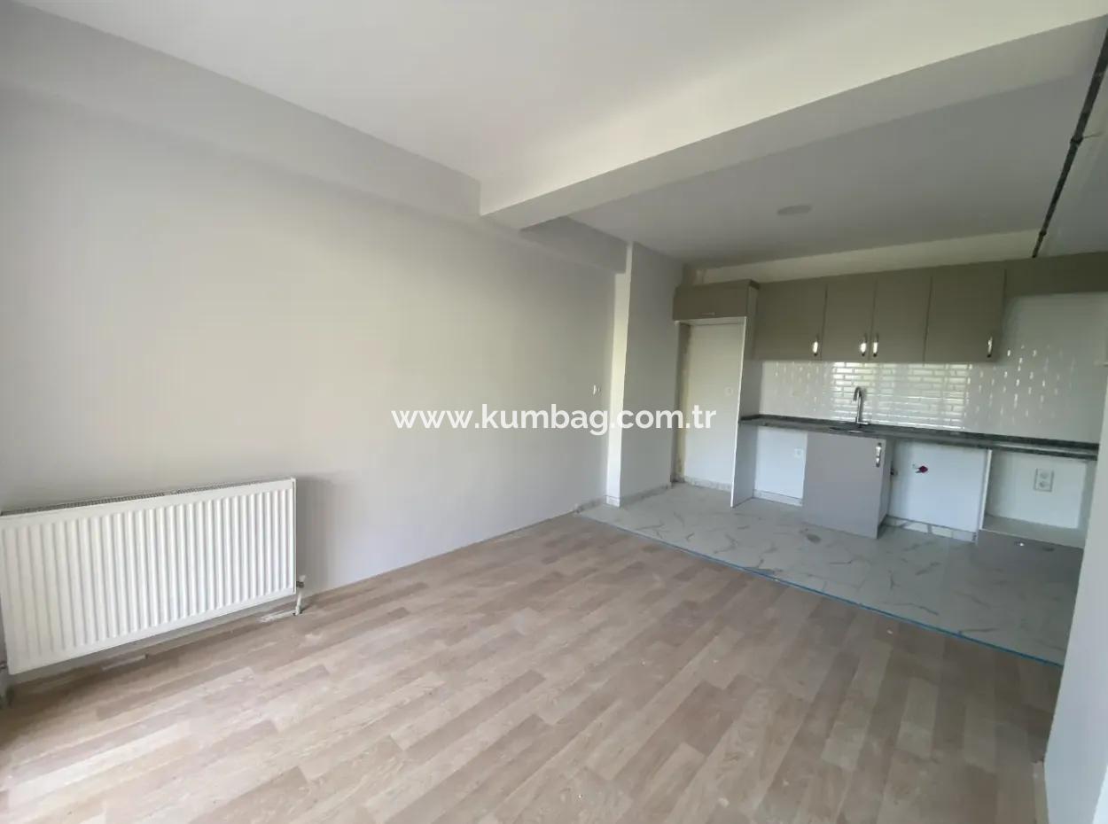 Kumbağ Merkezde Denize Yakın Satılık Sıfır 3+1 Daire