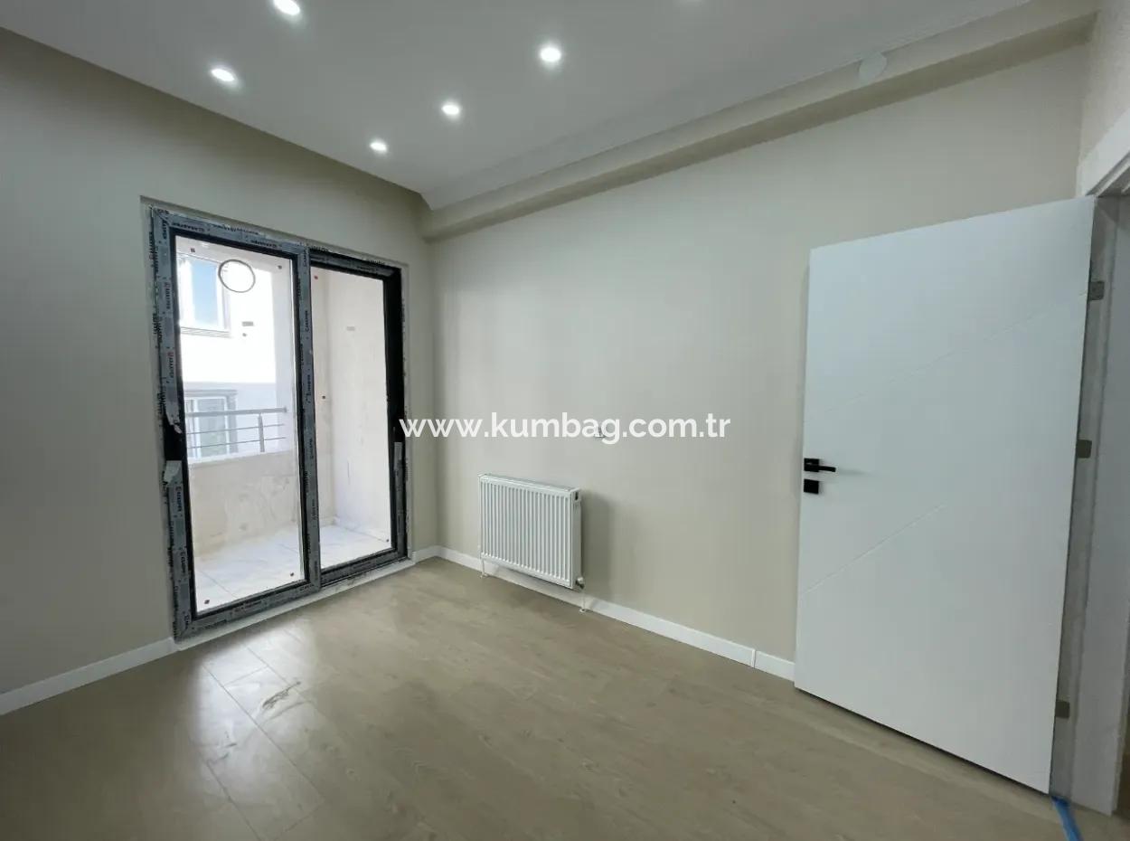 Çiftlikönü Mahallesinde Deniz Manzaralı Satılık Daireler